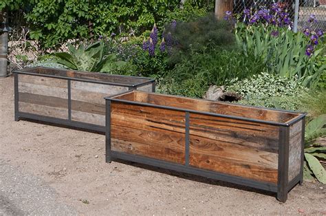 cedar and metal planter box|custom made cedar planter boxes.